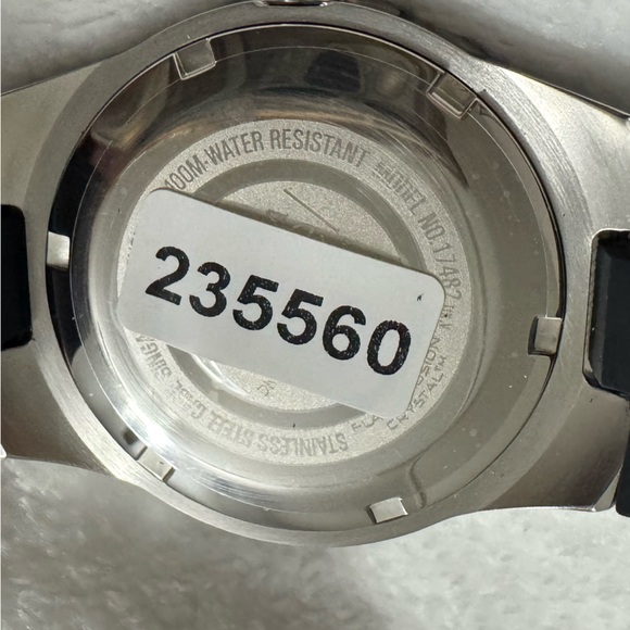 Invicta Angel Halo Women’s Watch 38mm Black (17482) - Picture 6 of 8